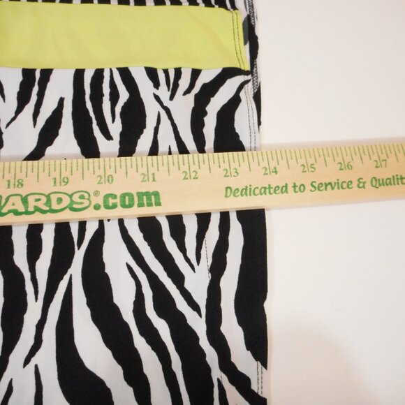 Chico’s Size 3 Women's size XL Zebra Striped Top Black White Lime Stretch Knit - Picture 6 of 10